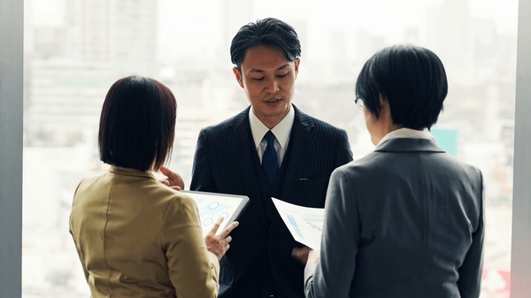 如何第一时间获取平台公告、赛事调整或活动通知？